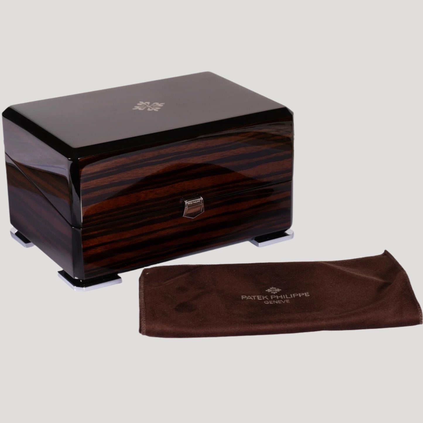 Patek Philippe Rare Remontoir /Uhrbeweger/ Watch Winder Box in wood Discontinued