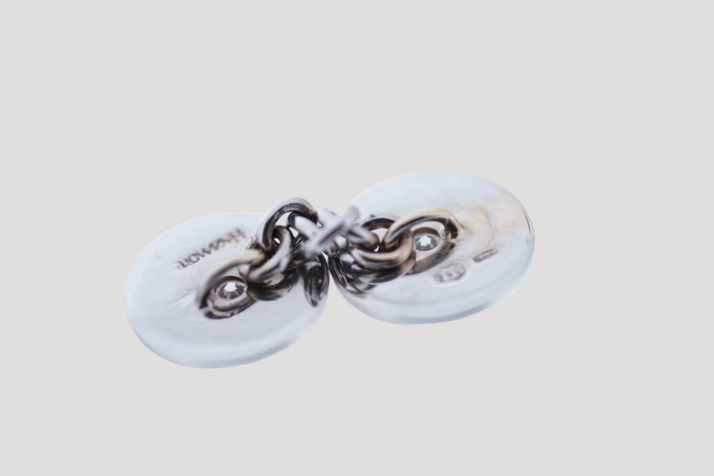 Fine 18K White Gold with diamond Cufflinks / Boutons manchettes /Manschettenknöpfe