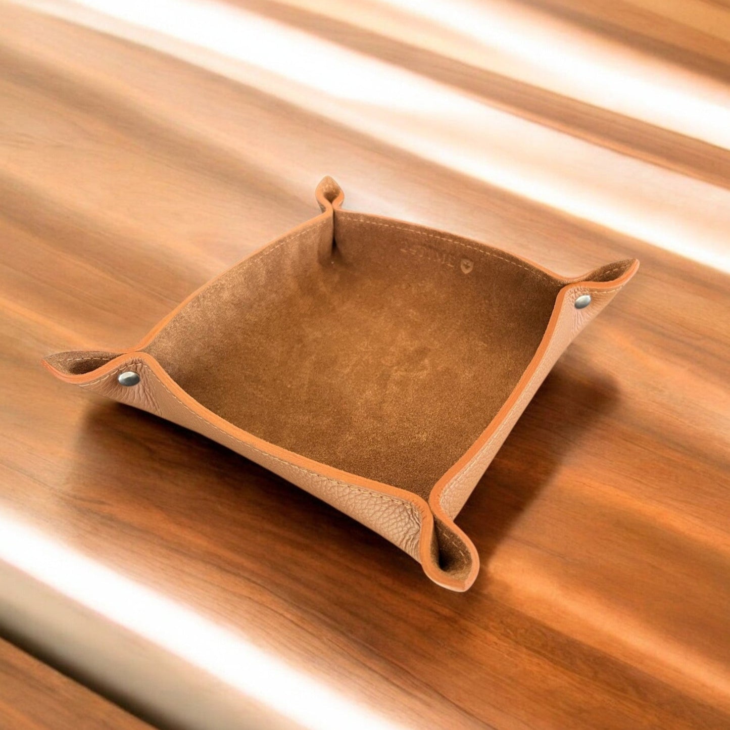 24Time Finest Handmade New Vide-poches in brown leather patek chrono24, rolex, audemars, richard mille, kempinky, four season, lange, luxury