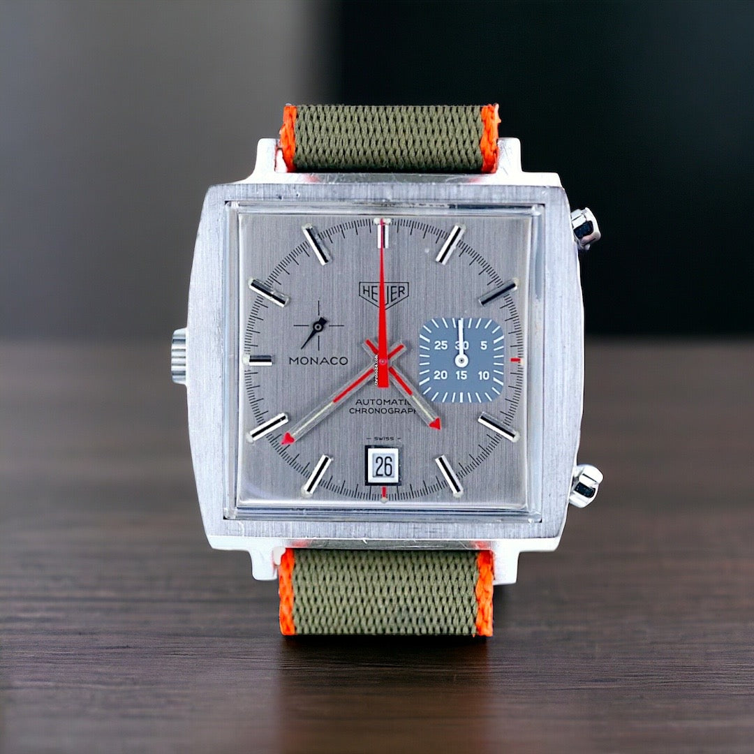 Heuer Vintage Monaco Chronograph Gray Ref.1533 Collector'