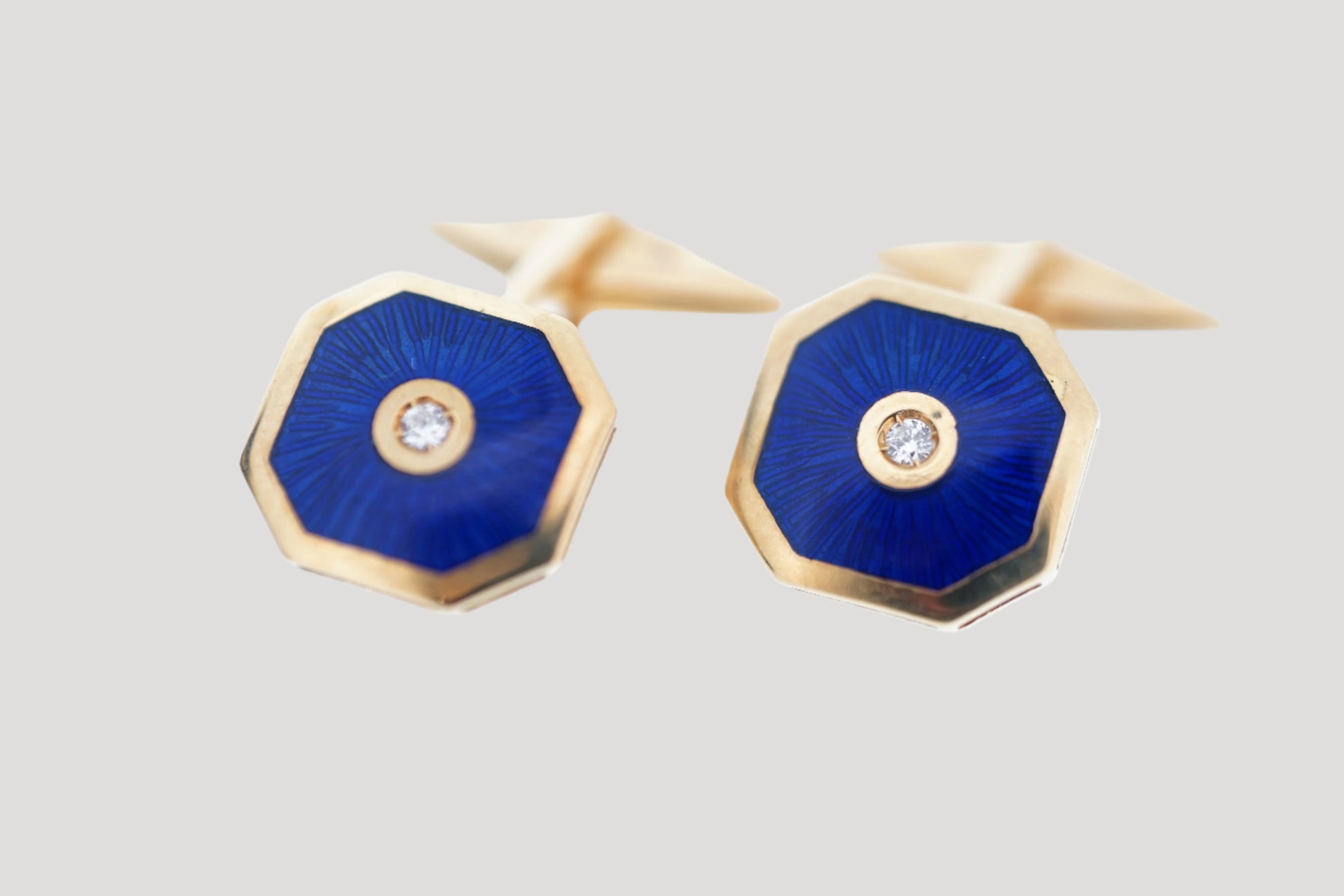 A fine set of Smalto ( Email Soleil) 18K Gold & Diamond Cufflinks 