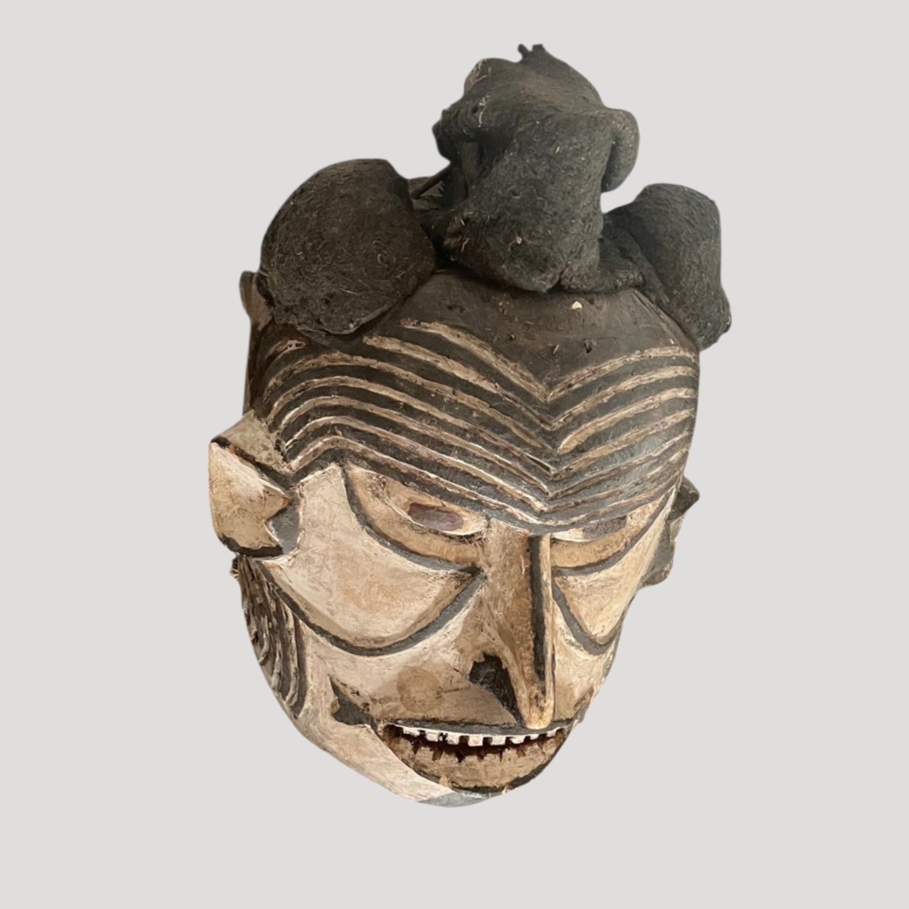 Ancient Igbo Mask Nigeria, H 33 cm