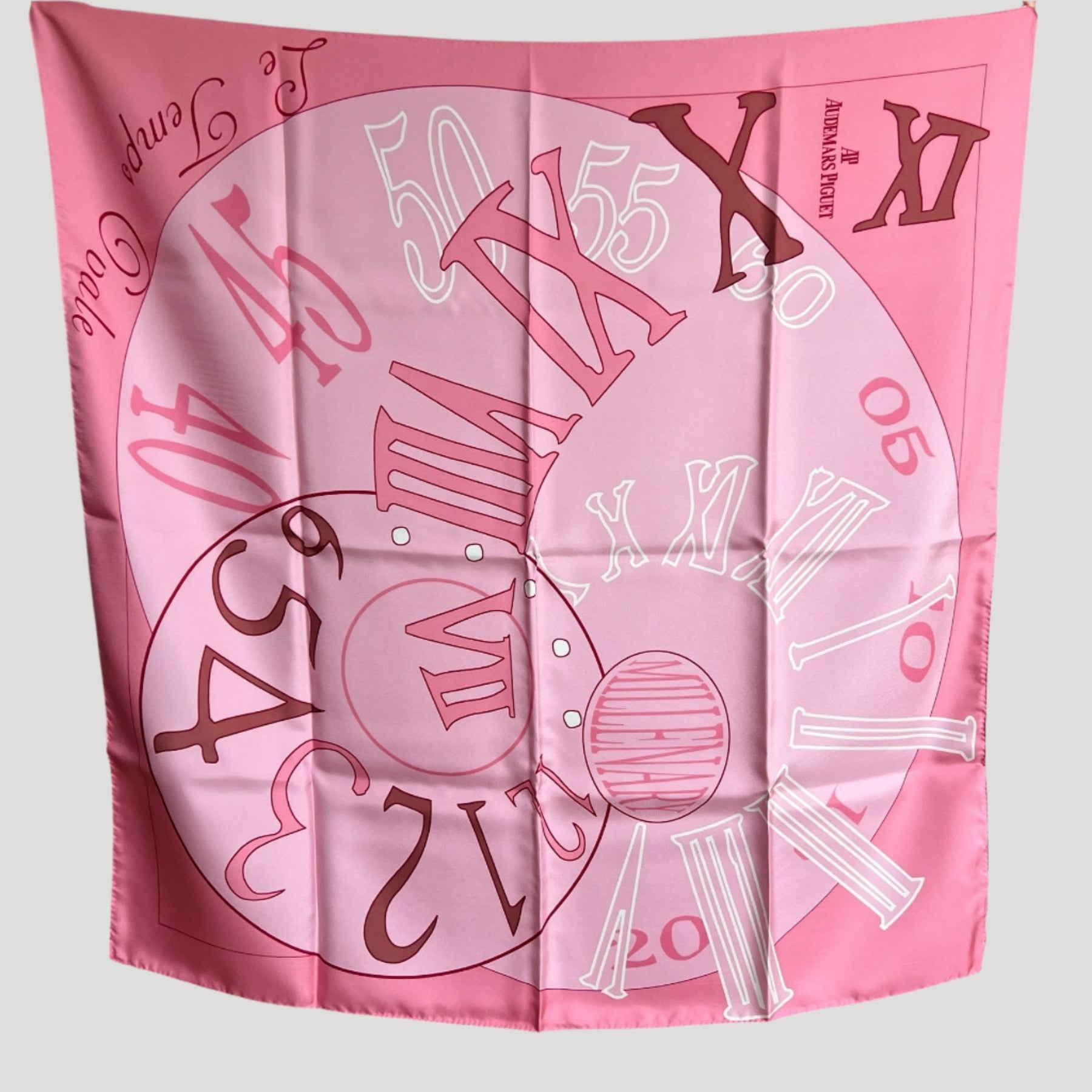 Audenars Piguet New Large Silk Scarf/ Schal/ Echarpe in its Audemars box