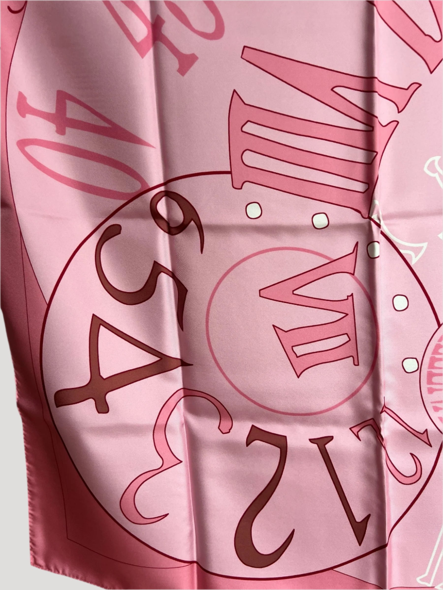 Audenars Piguet New Large Silk Scarf/ Schal/ Echarpe in its Audemars box