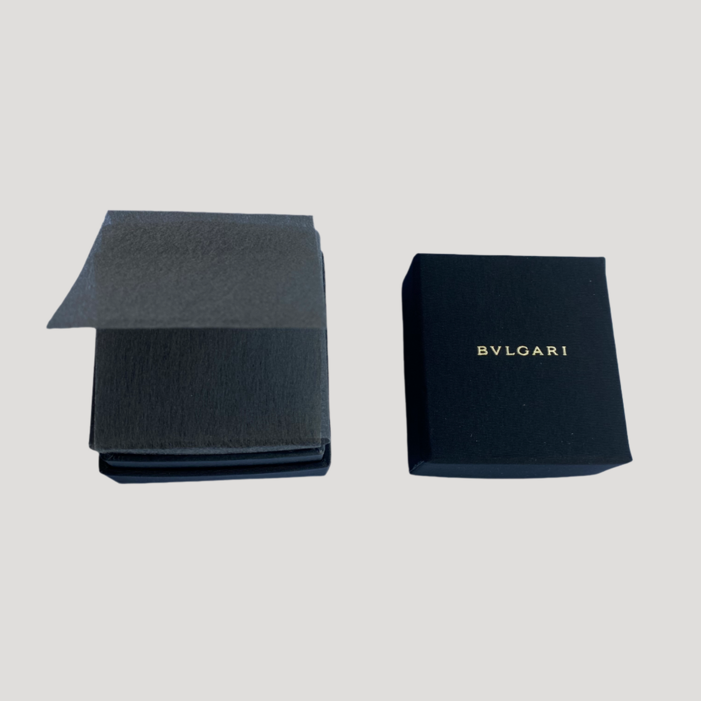 Bulgari New Ring Woden & Silk Box/ Boîte/Schachtel