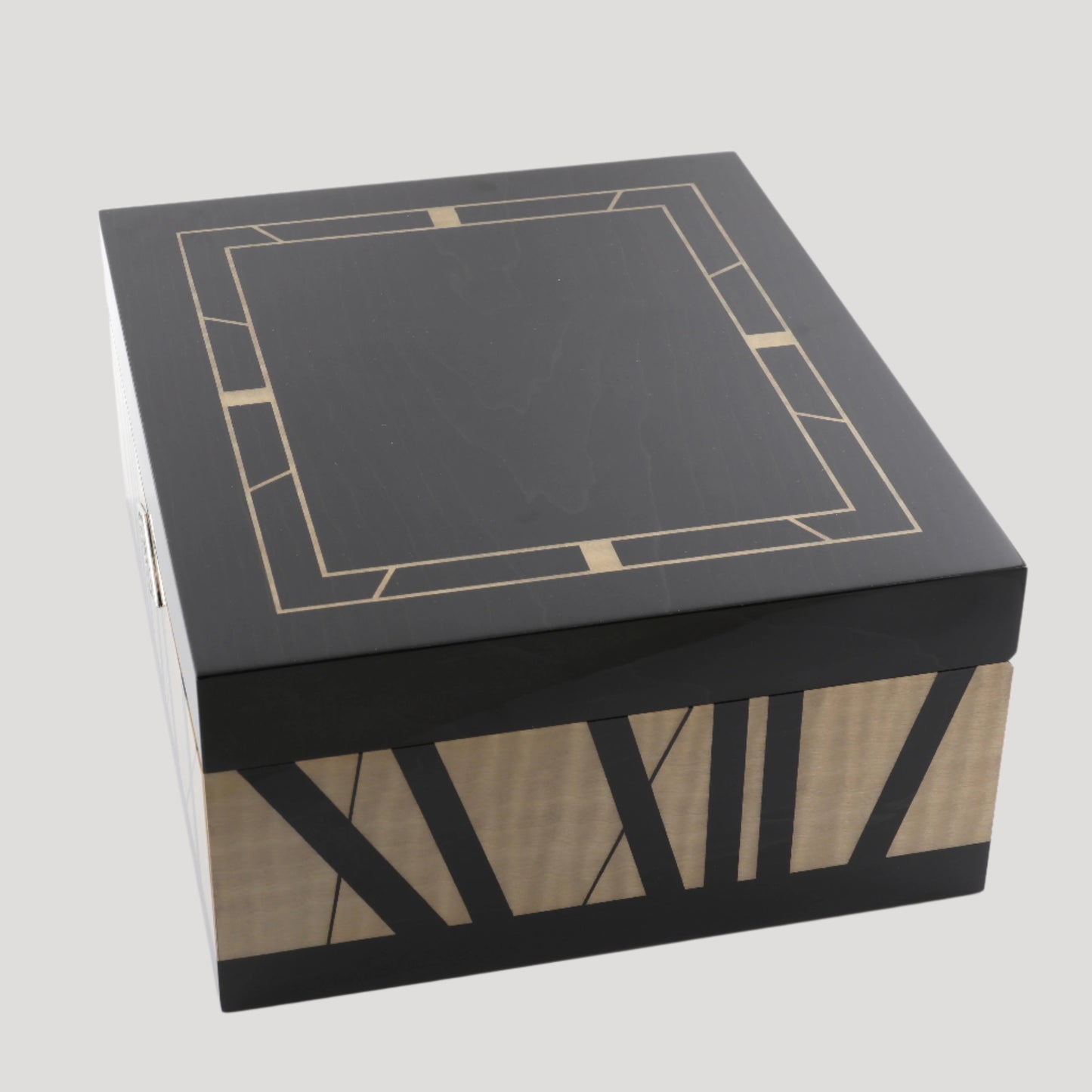Cartier New Rare XL. marqueterie wooden 8 watches Box