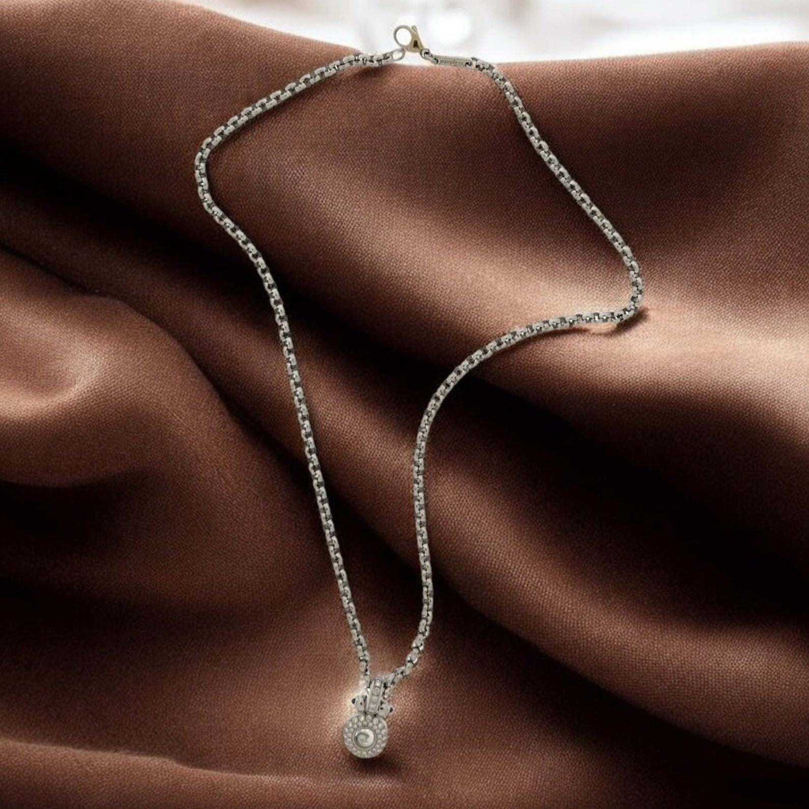 Chopard diamonds necklace
