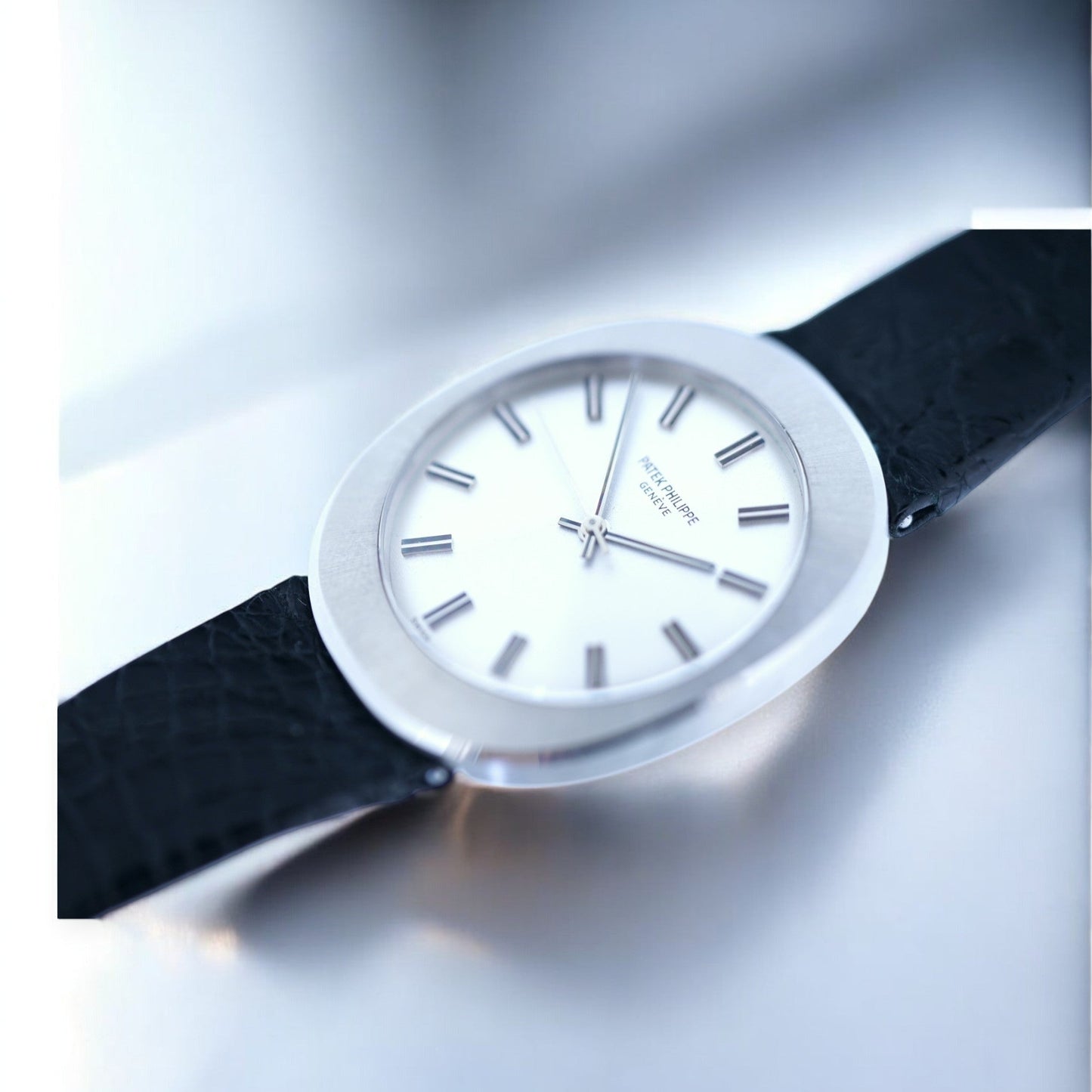 Patek Philippe Ref. 3580 “UFO” NOS Rare Collector'