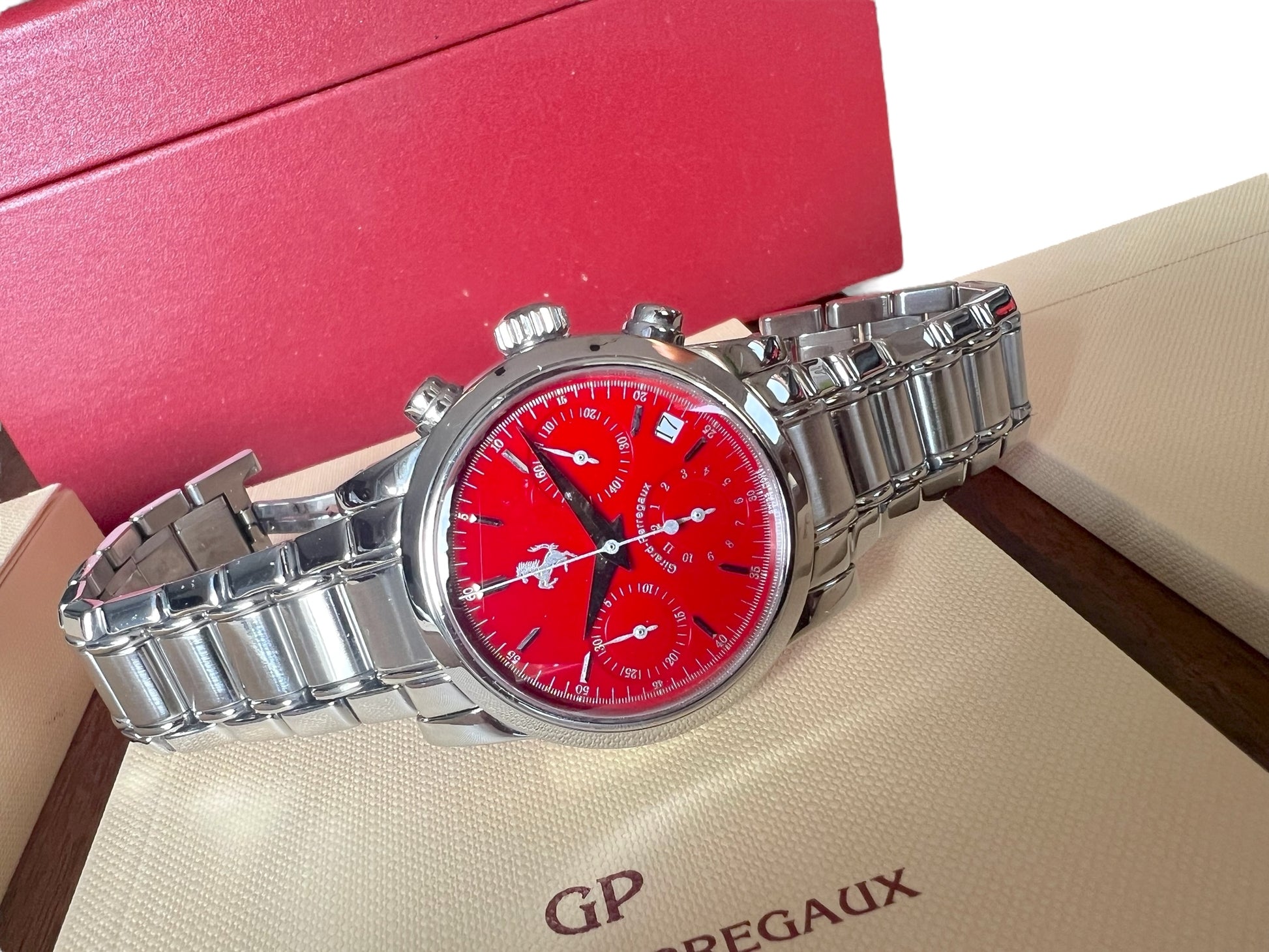 Ferrari Red Girard-Perregaux Chronograph Ref. 8020 Full Set