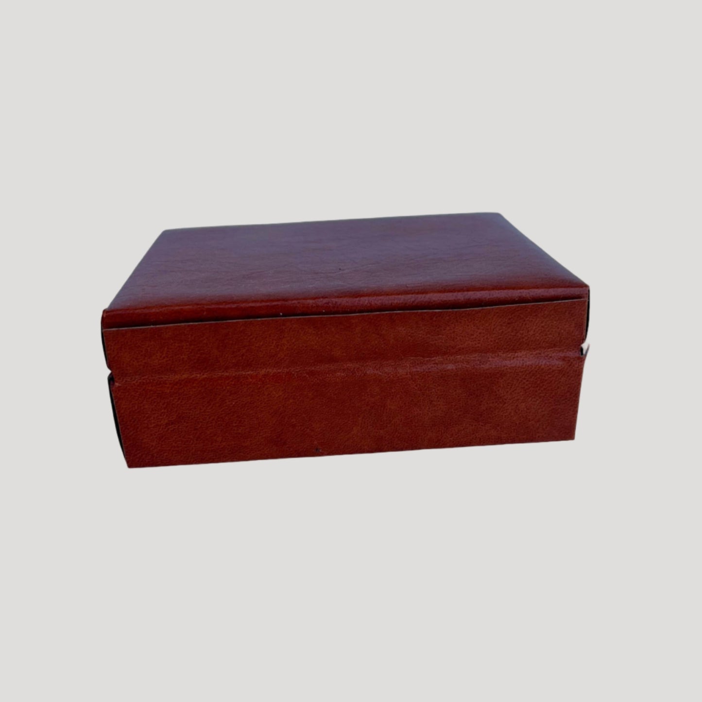 Gerald Genta Leather Box / Boîte /Schachtel