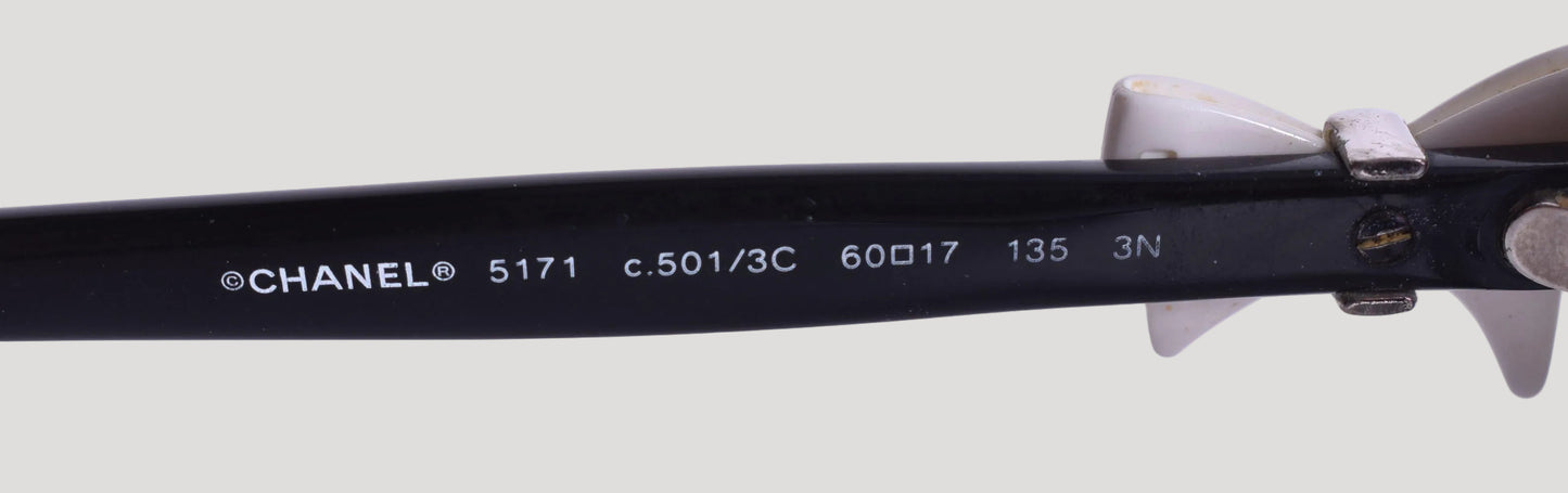 Chanel Butterfly Sunglasses / lunettes de soleil in their Chanel box Rare