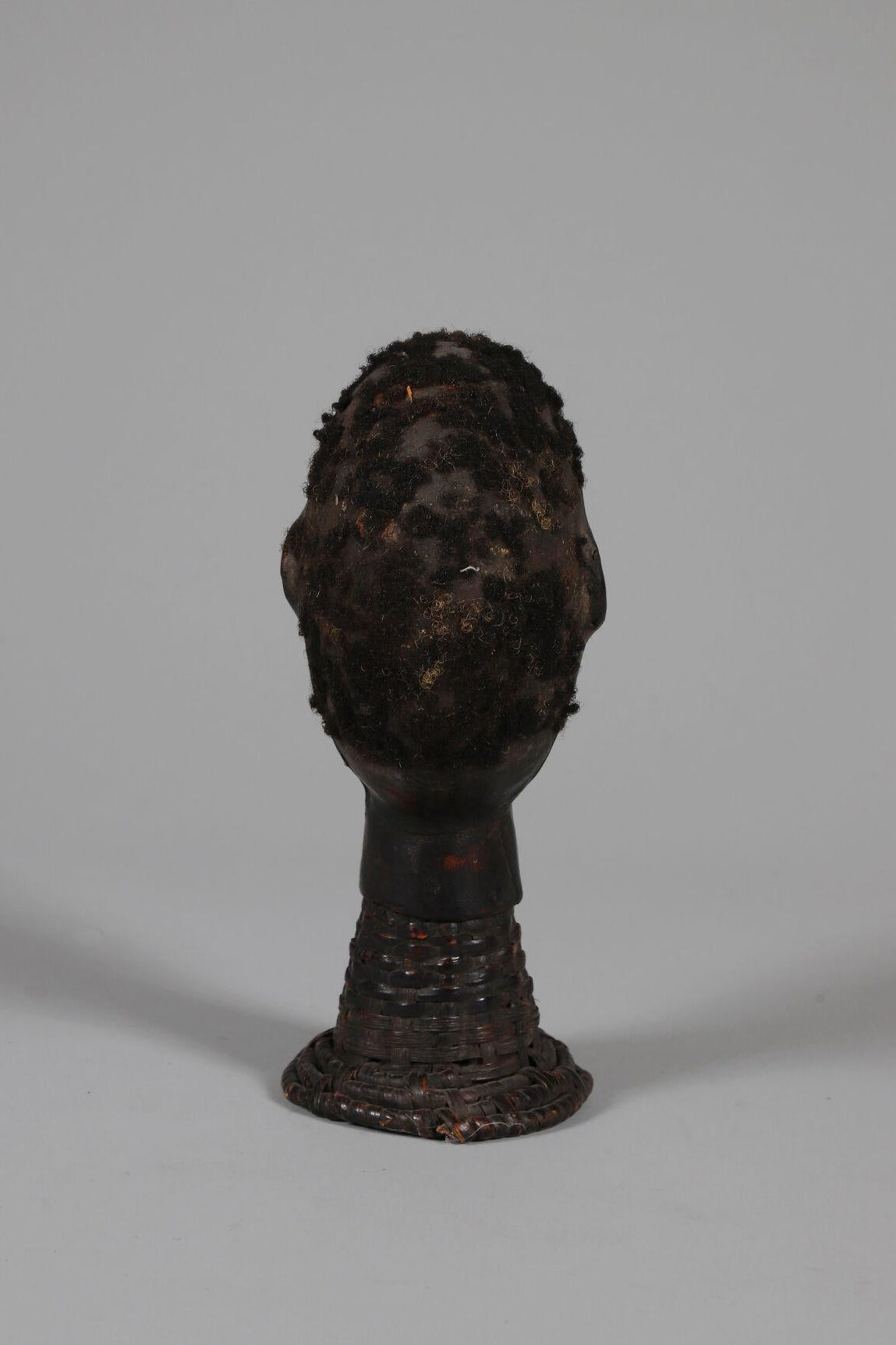 Ékoi Wood sculpted Head, Cross River region, Nigeria, second half of the 20th century