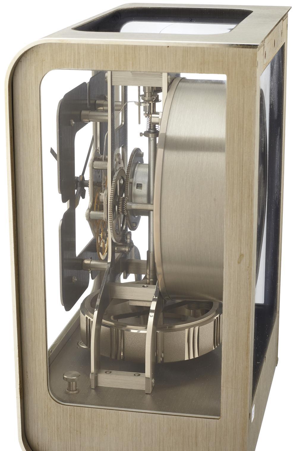 Jaeger-LeCoultre Vintage Atmos "Luigi Colani" ca 1975 in steel with its original box Rare