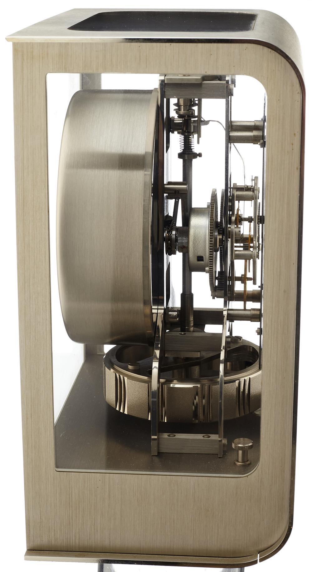 Jaeger-LeCoultre Vintage Atmos "Luigi Colani" ca 1975 in steel with its original box Rare