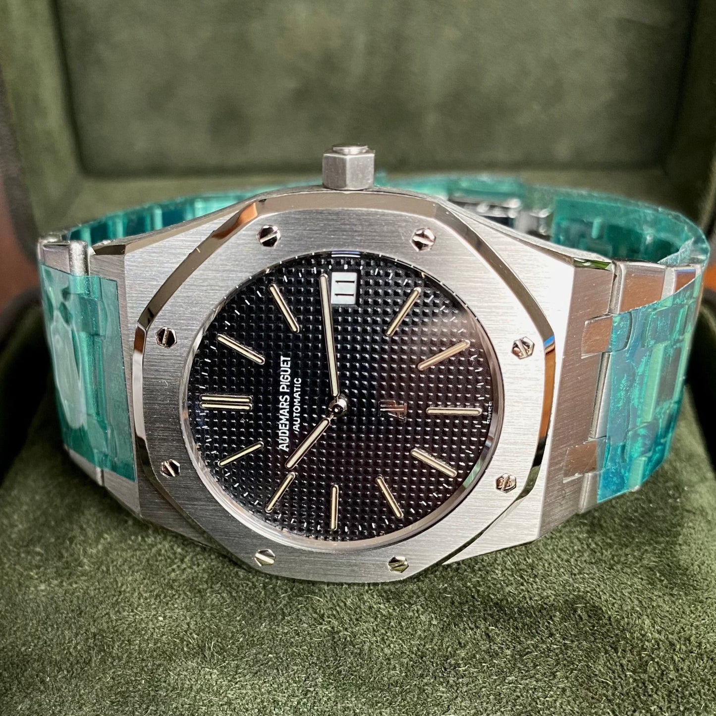 Audemars Piguet Royal Oak Jumbo 5402 Vintage A Series 1974 with Certificate Excellent rare condition'