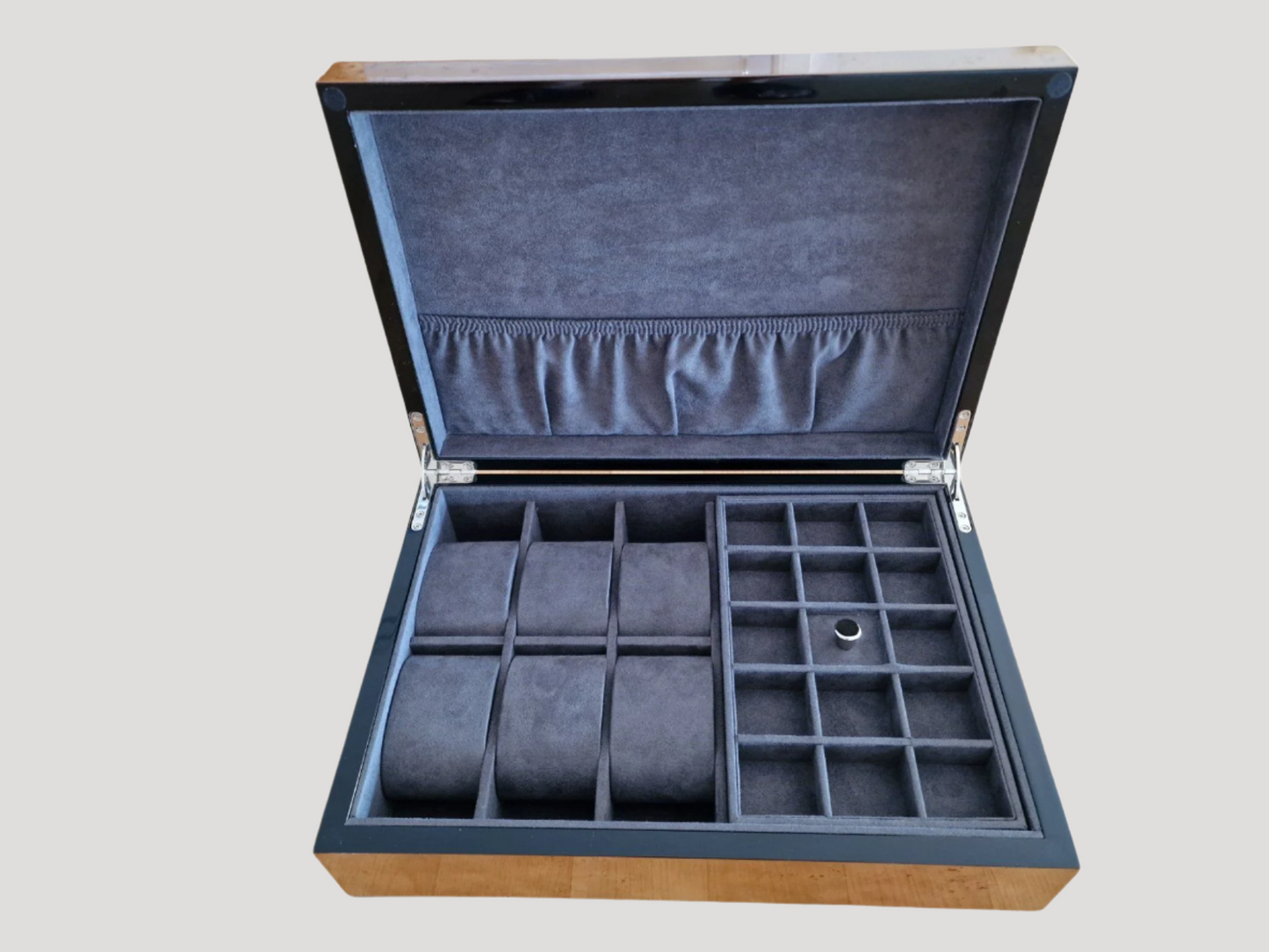 Large Woden Box for 6 watches & jewellery Rare with world map motif