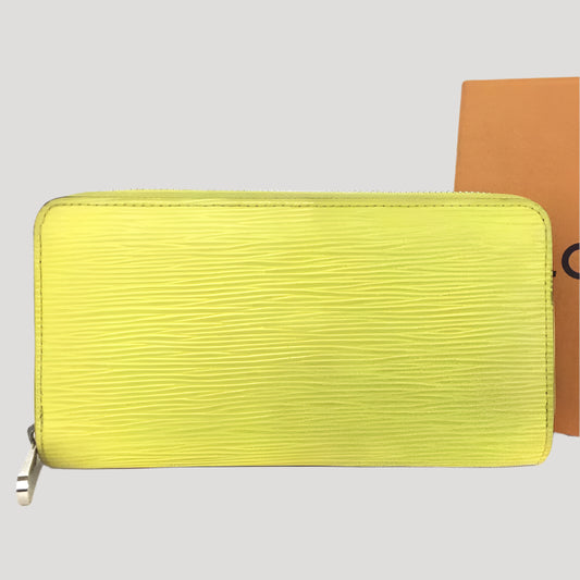 Louis Vuitton Epi pistache leather Zippy long wallet / portefeuille / purse