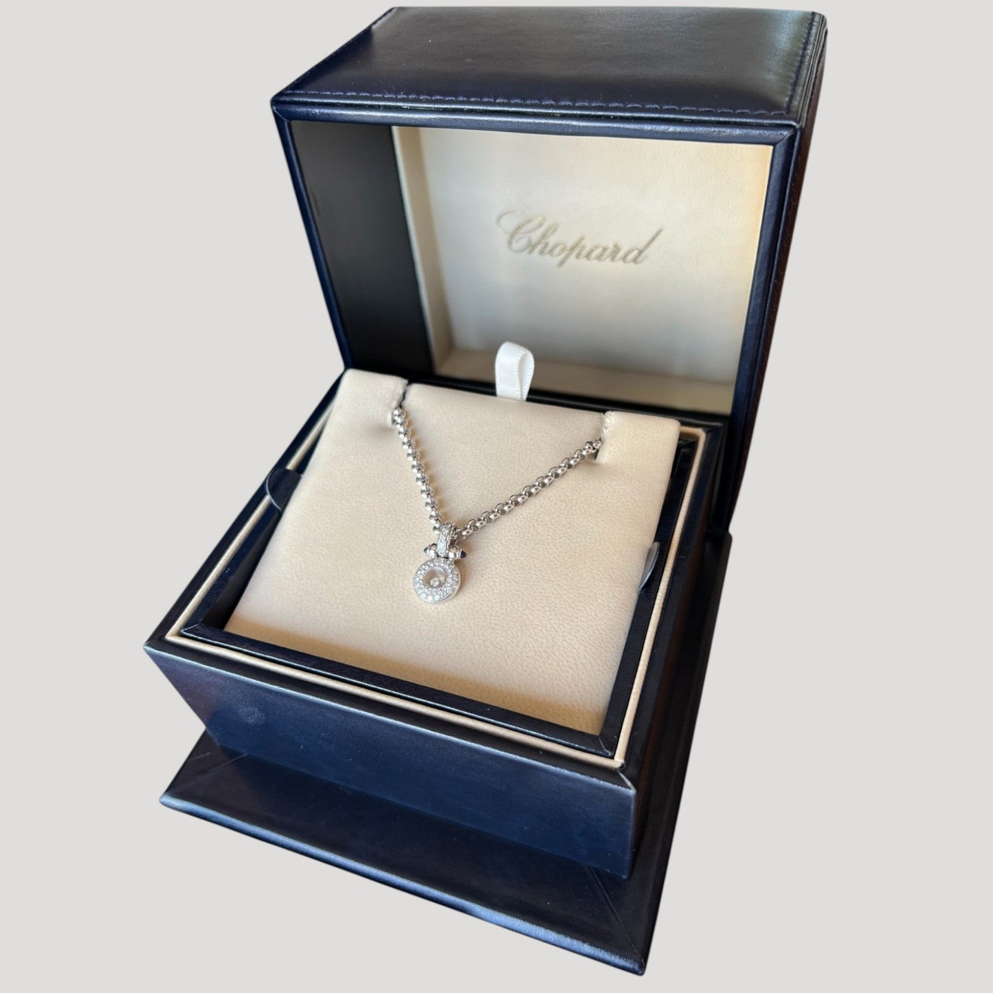 Chopard 18k White Gold Necklace with Happy Diamond Pendent & Attestation