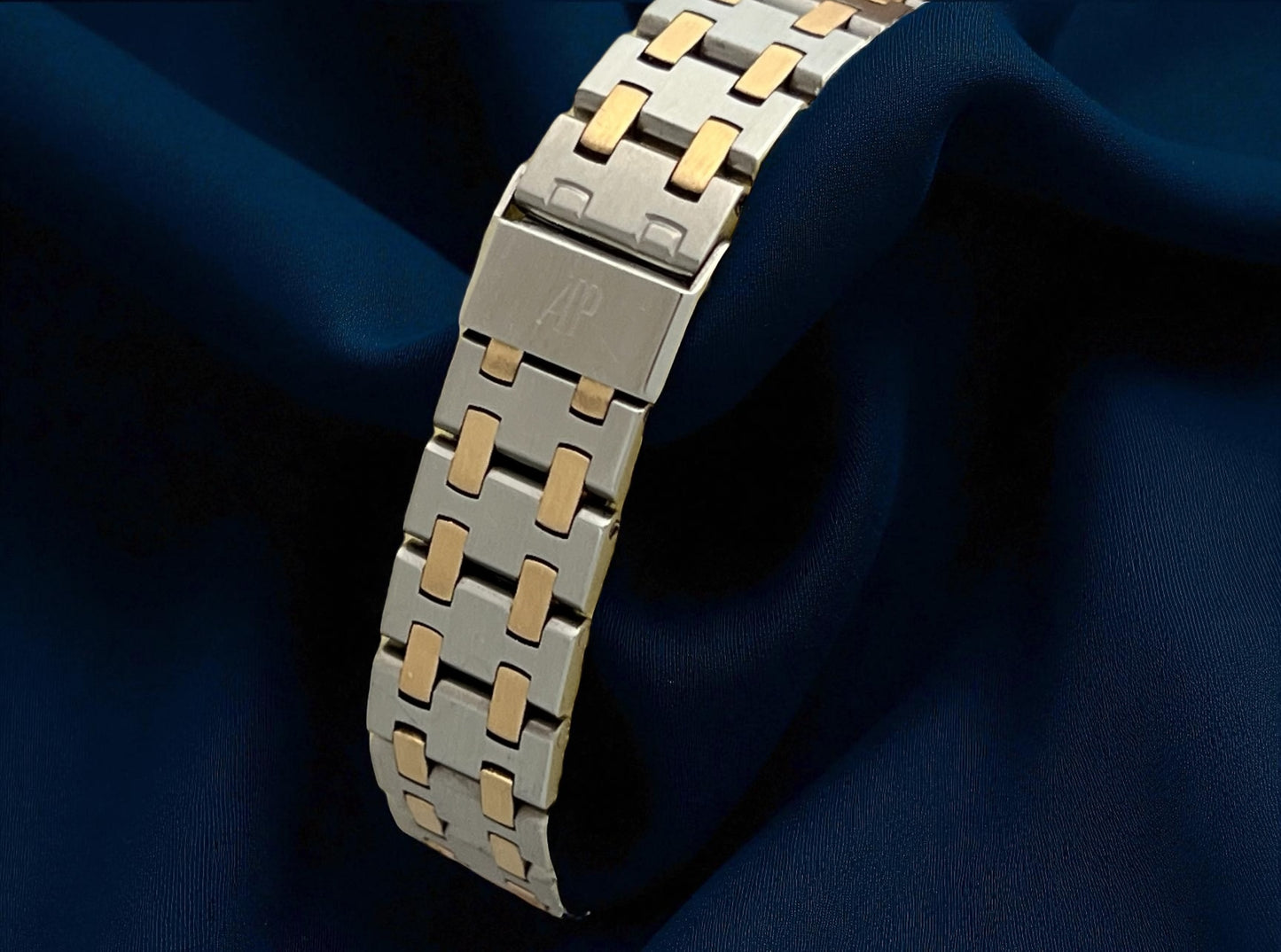 Audemars Piguet Two Tone Steel Gold Quartz Ref.6010SA