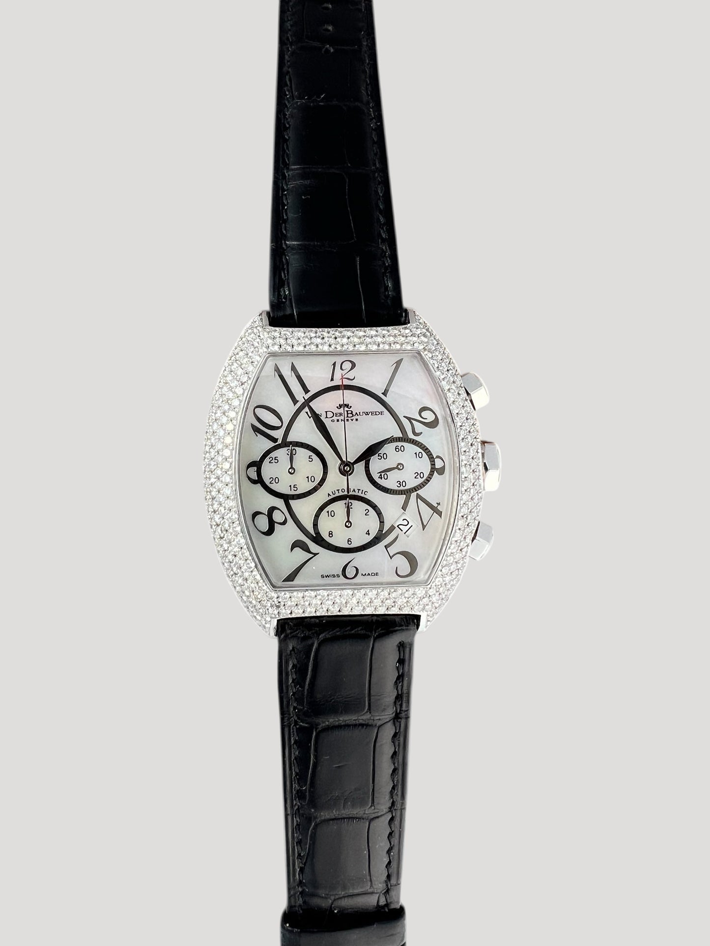 Van der Bauwede Victoria Magnum White Gold set with 500 White Diamonds NEW Full Set