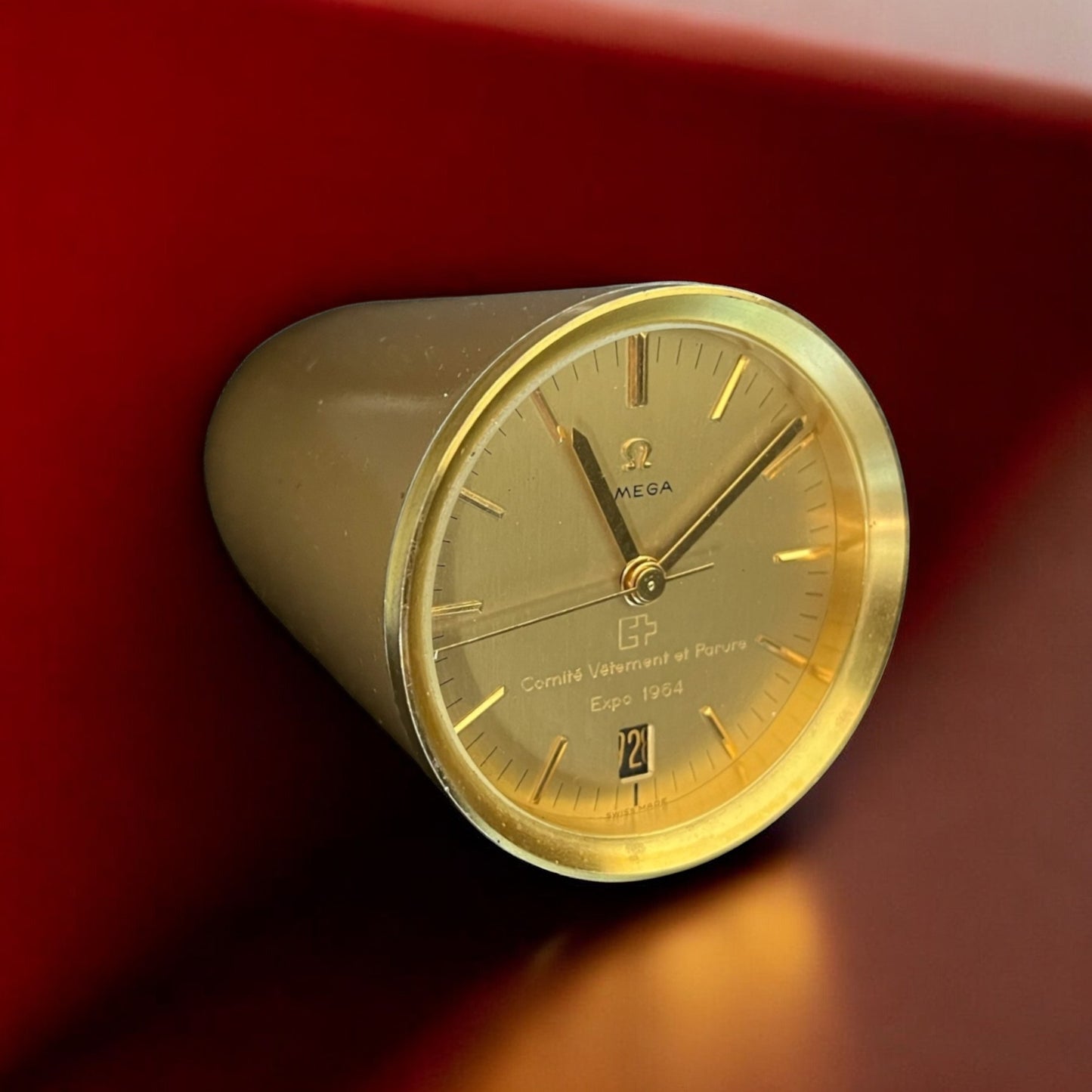 Omega Vintage Table Clock "Roket Line" 1964 Ref. 5556 Rare