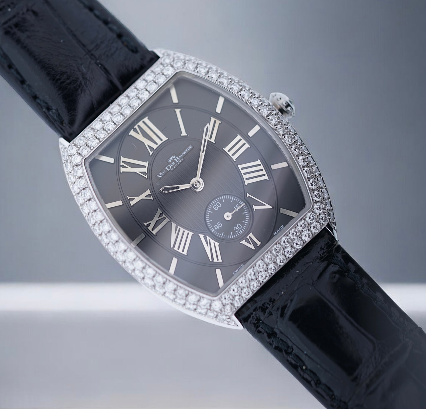 Van der Bauwede Genève Legend Diamonds NEW Full Set