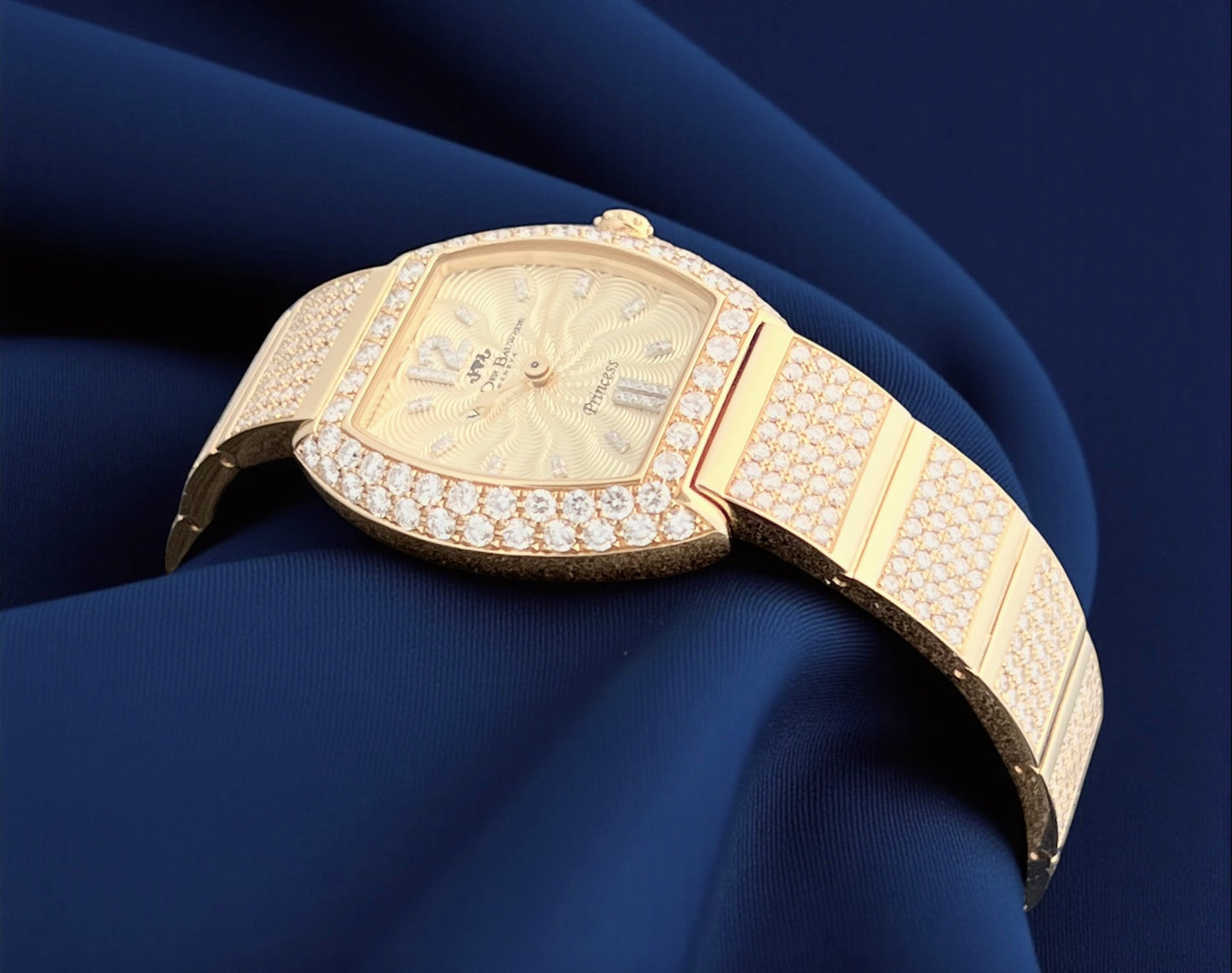 Fine & Rare Van Der Bauwede Genève 'Princess' 18k Gold full diamonds Automatic