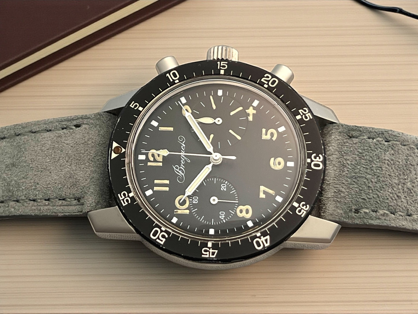 Breguet Vintage Type XX - XXI - XXII Chronograph ca 1978 Patina Dial & original hands Rare