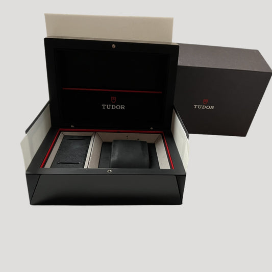 Tudor New Watch Box / Boîte /Schachtel/ Scatola with outer protective box