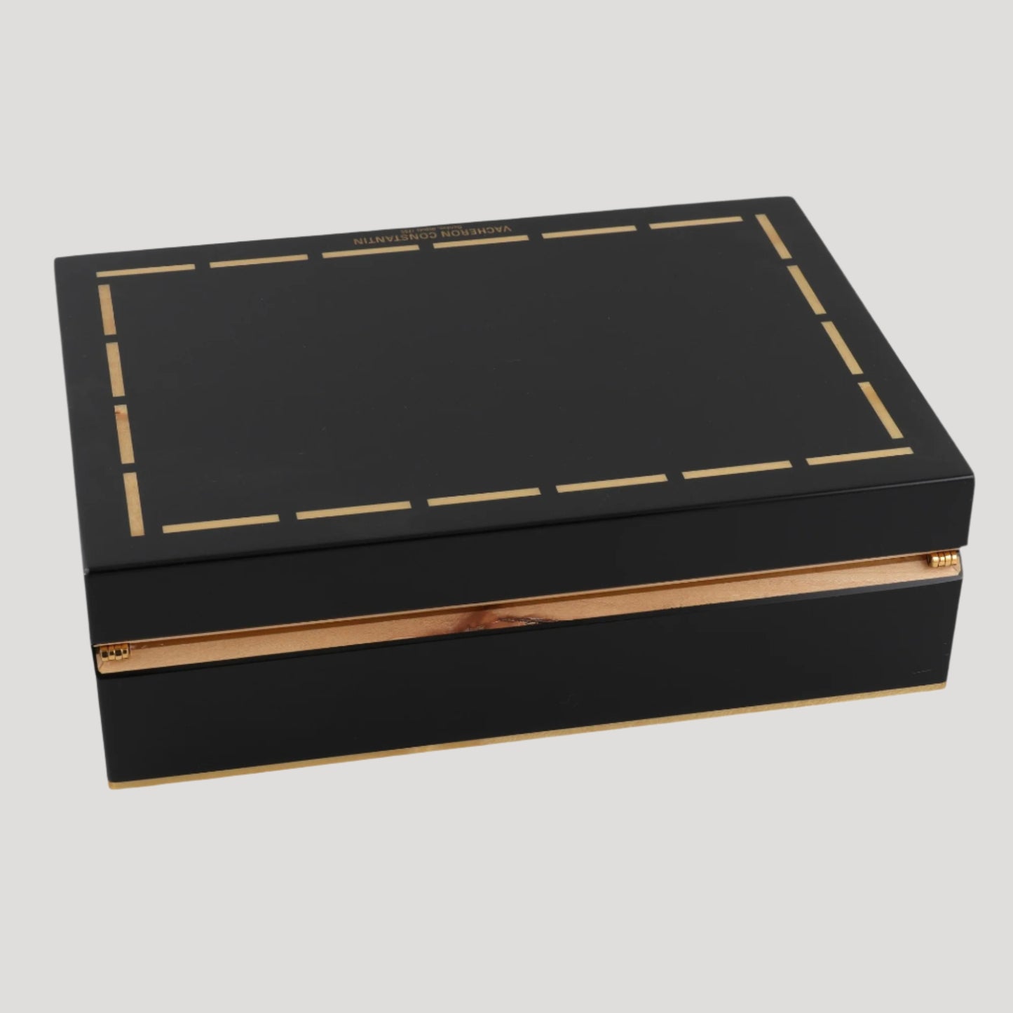 Vacheron Constantin Fine Important Wooden Box/ Boite/Schachtel/ Scatola with outer protective box