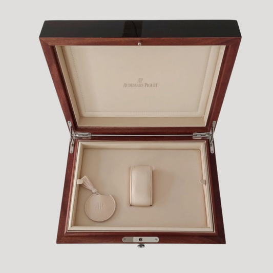 audemars-piguet-royal-oak-offshore-grande-complication-box