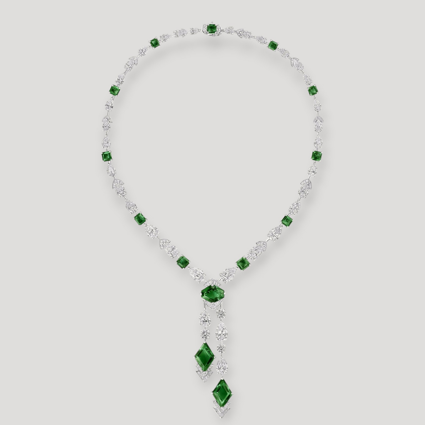 Graff White Gold Necklace set with Colombian emeralds and 37 carats diamonds