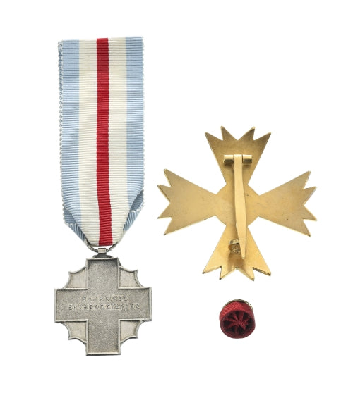 Unique Set of 2 Medals awarded to Sir Peter Ustinov, the Spartacus Oscar certificate, letter by Harry S. Truman & The story of Babar, 1968 documents