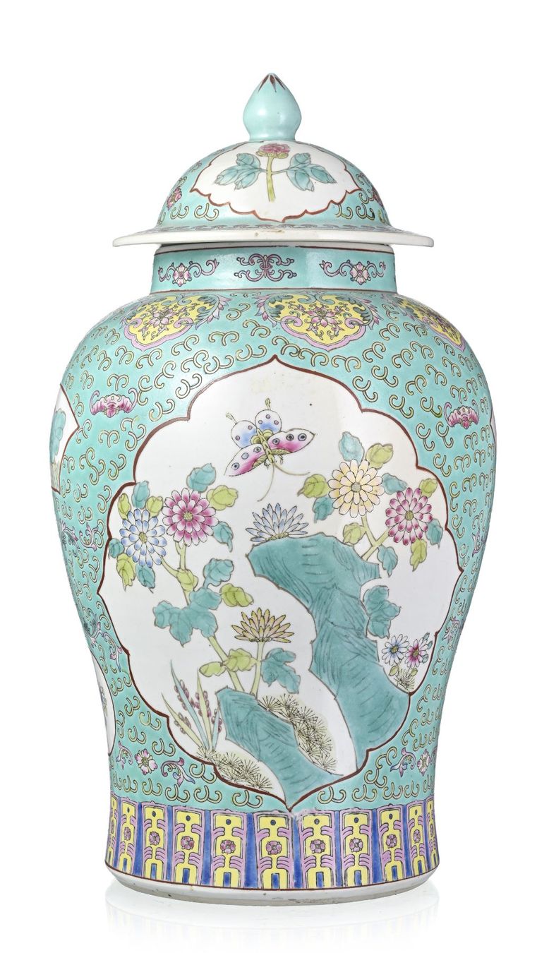 Antique Important Porcelain Vase, China, 19th century