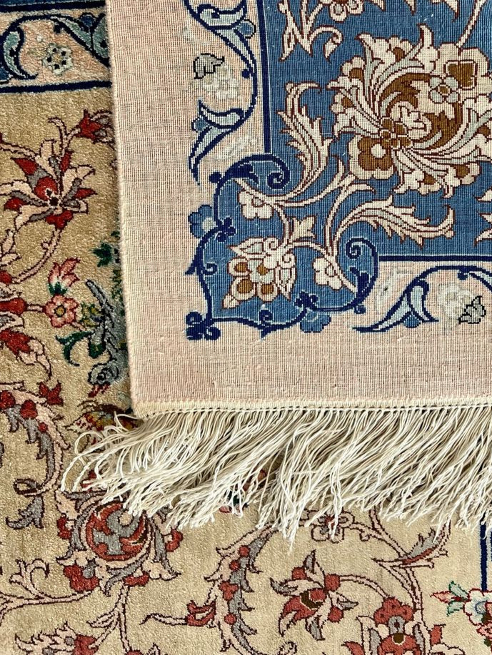 Ancient Ghom silk carpet/ tapis/ teppich, signed Erami