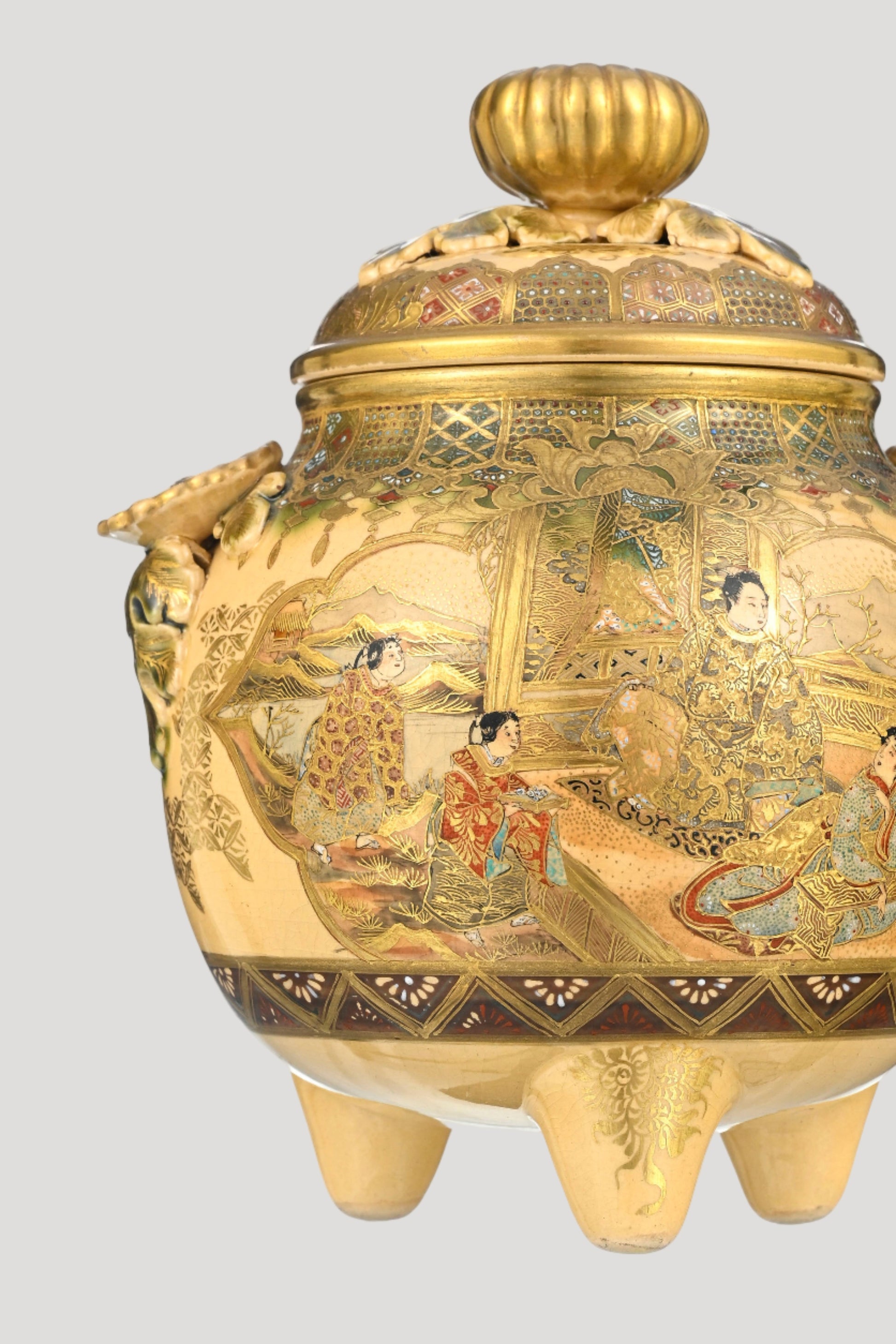 Satsuma stoneware tripod candy dish, Japan, 20th century