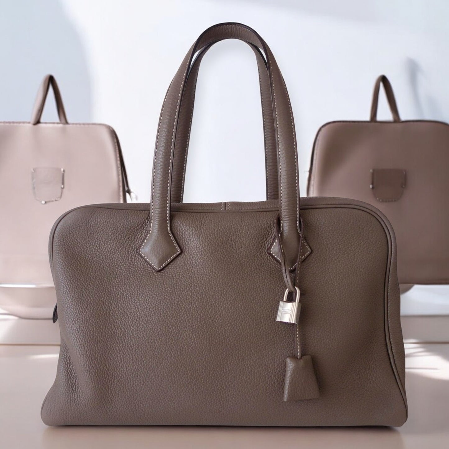 Hermes Victoria taupe leather bag / sac / tasche