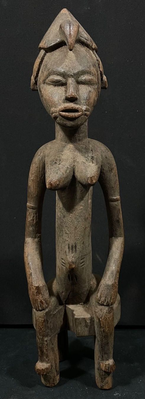 Senufo Ivory Coast Sitting Figure Sculpture, XIX century Rare