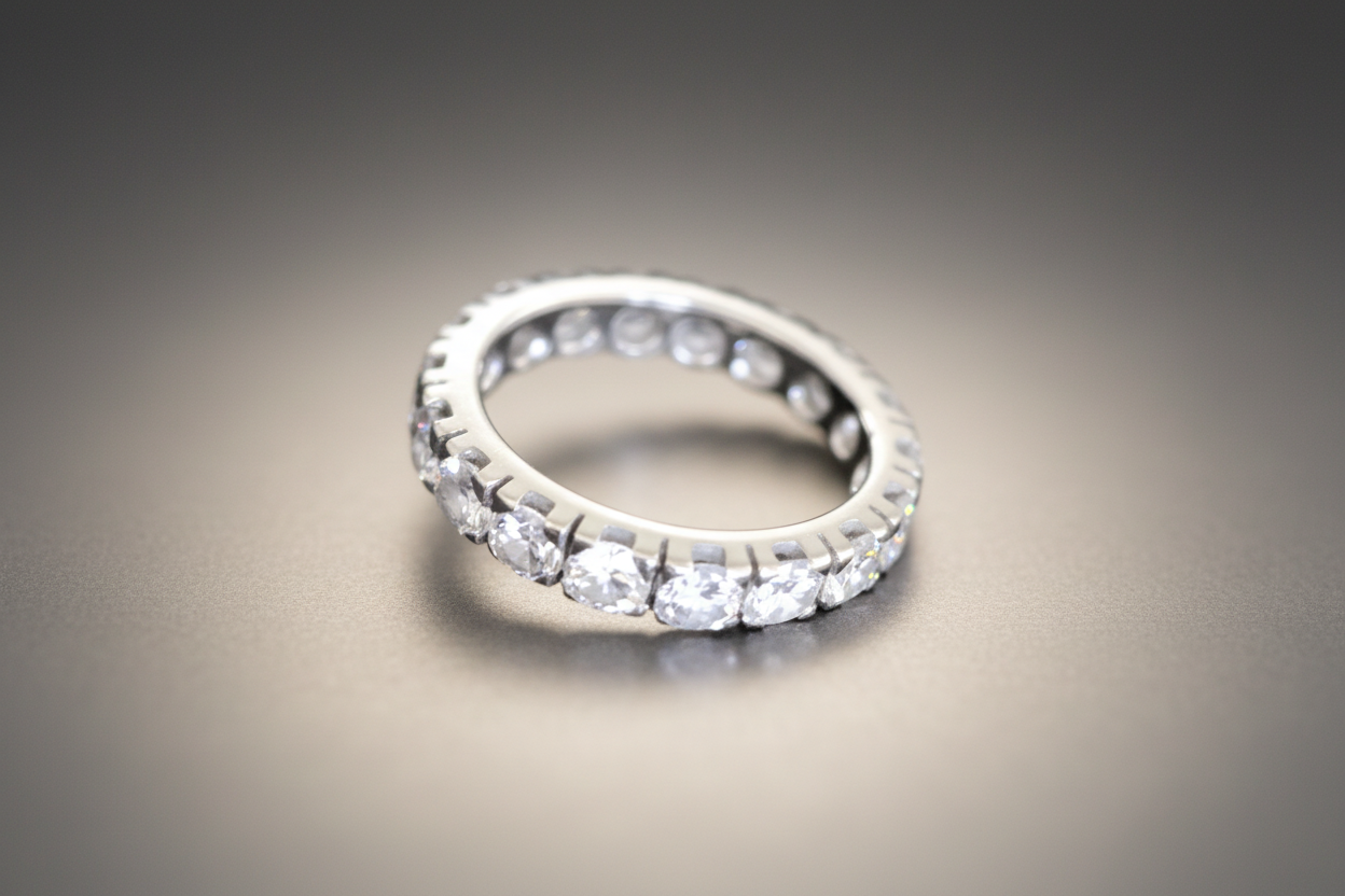 Full Diamonds 18k White Gold Ring Top White E color