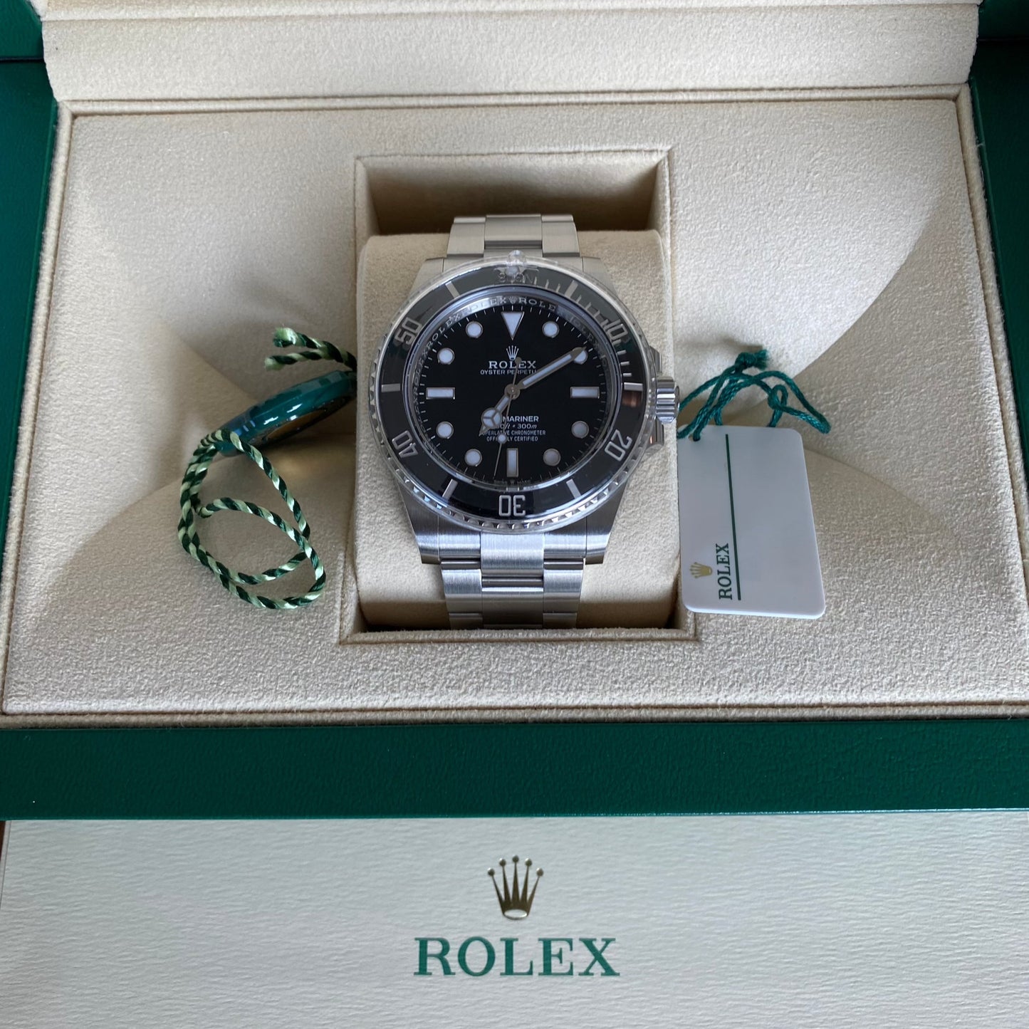 ROLEX Submariner 124060LN New