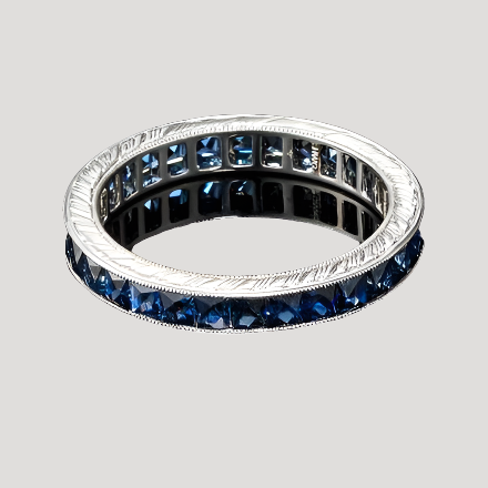 Platinum Ring paved with saphirs New