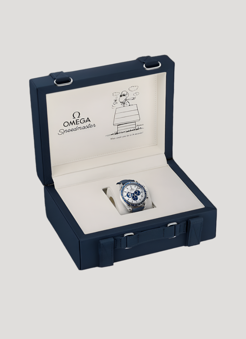 OMEGA Speedmaster 'Snoopy' 310.32.42.50.02.001 NEW
