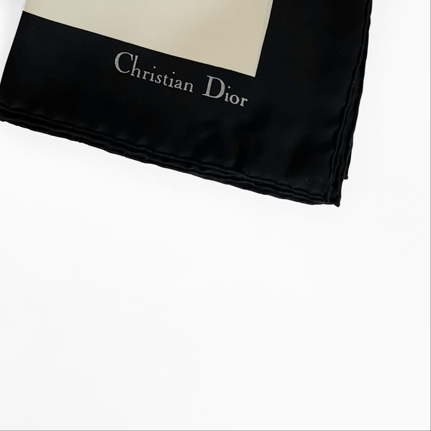 Christian Dior 'La Parisienne' New Large Silk Scarf/ Schal/ Echarpe in its Christian Dior box