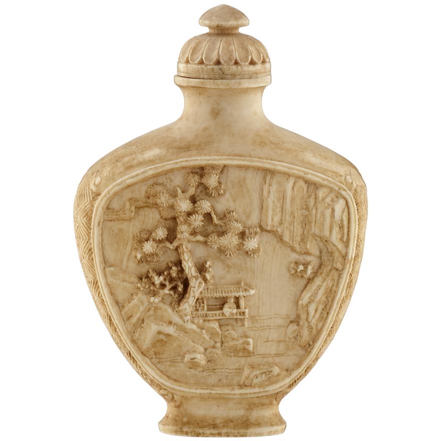 Ivory Sculpted Snuff bottle Collector Rare