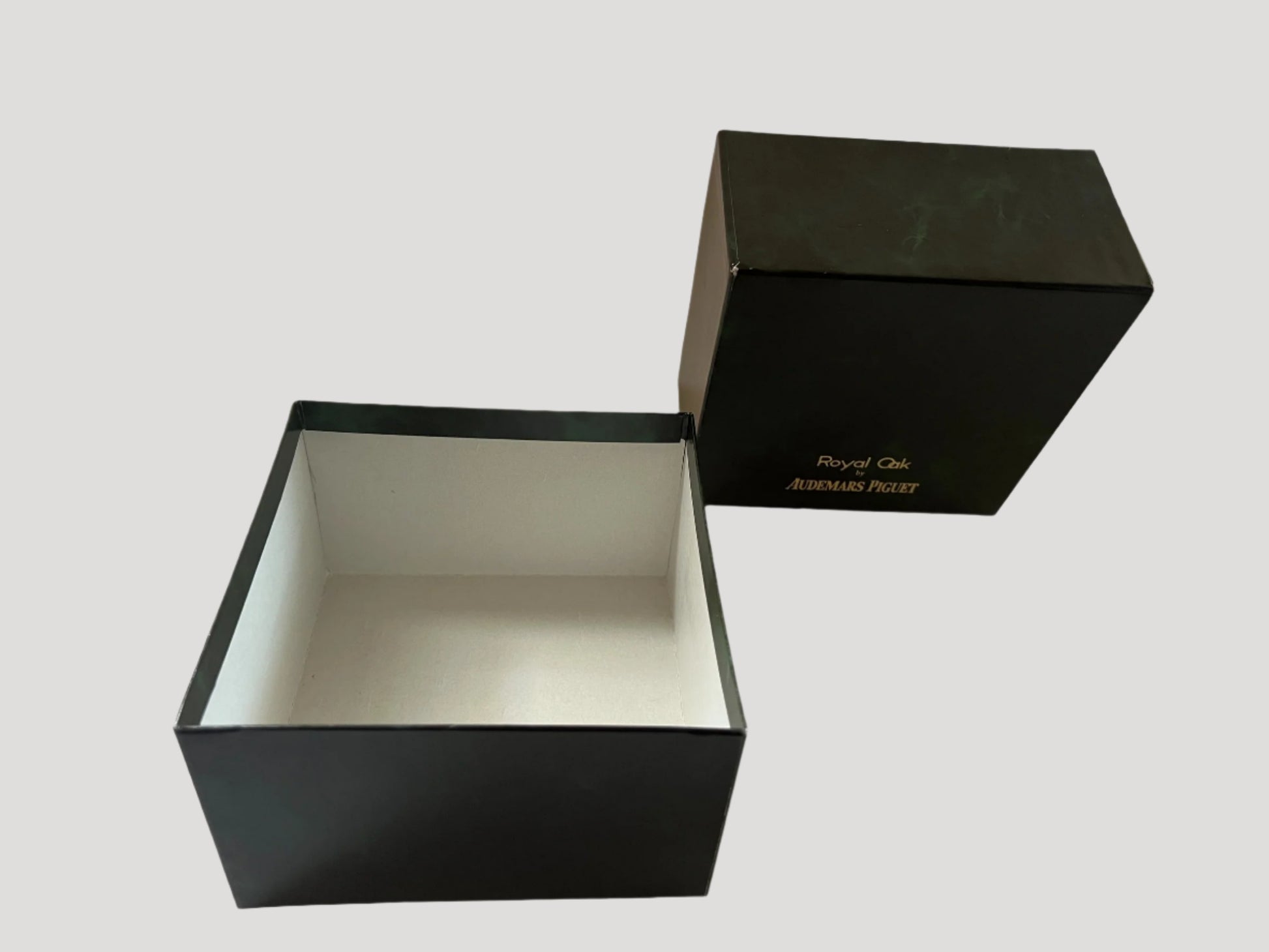 Audemars Piguet Royal Oak box
