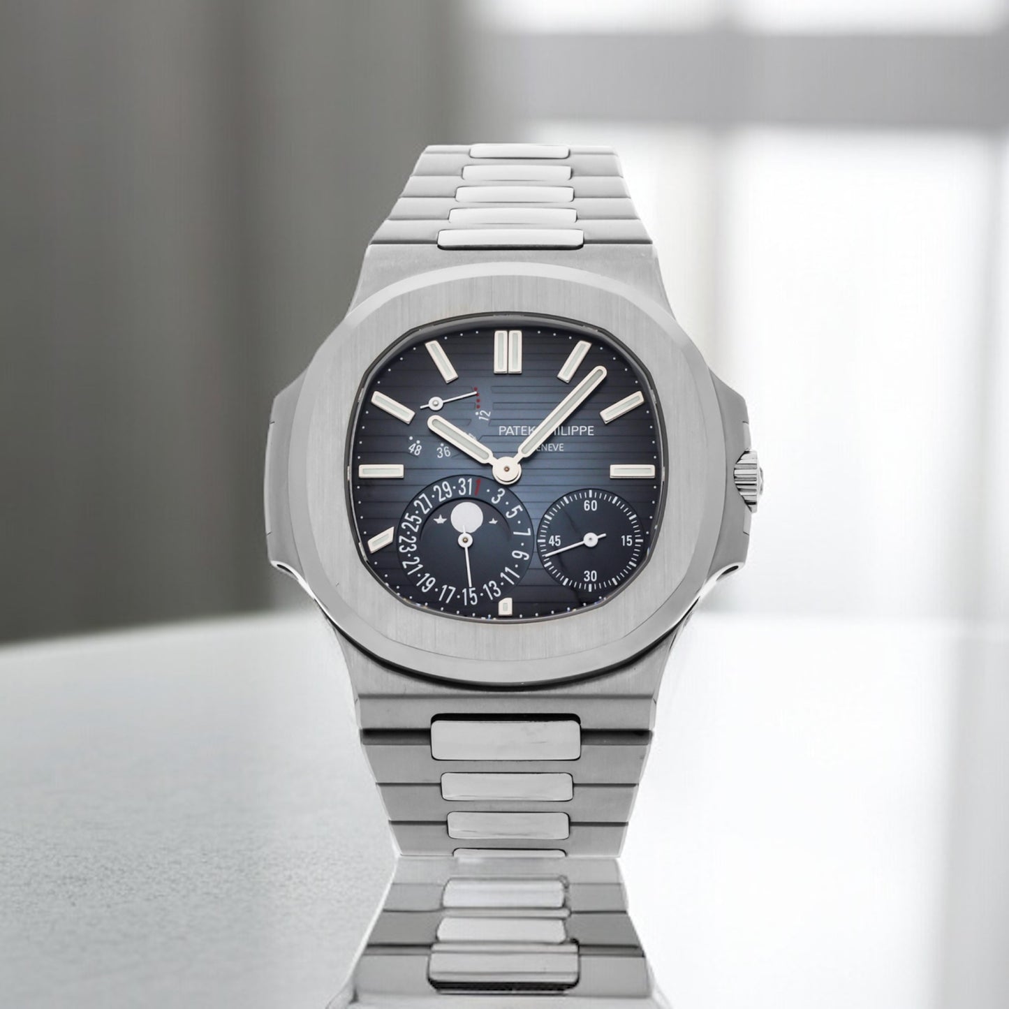 Patek Philippe Nautilus 5712/1A