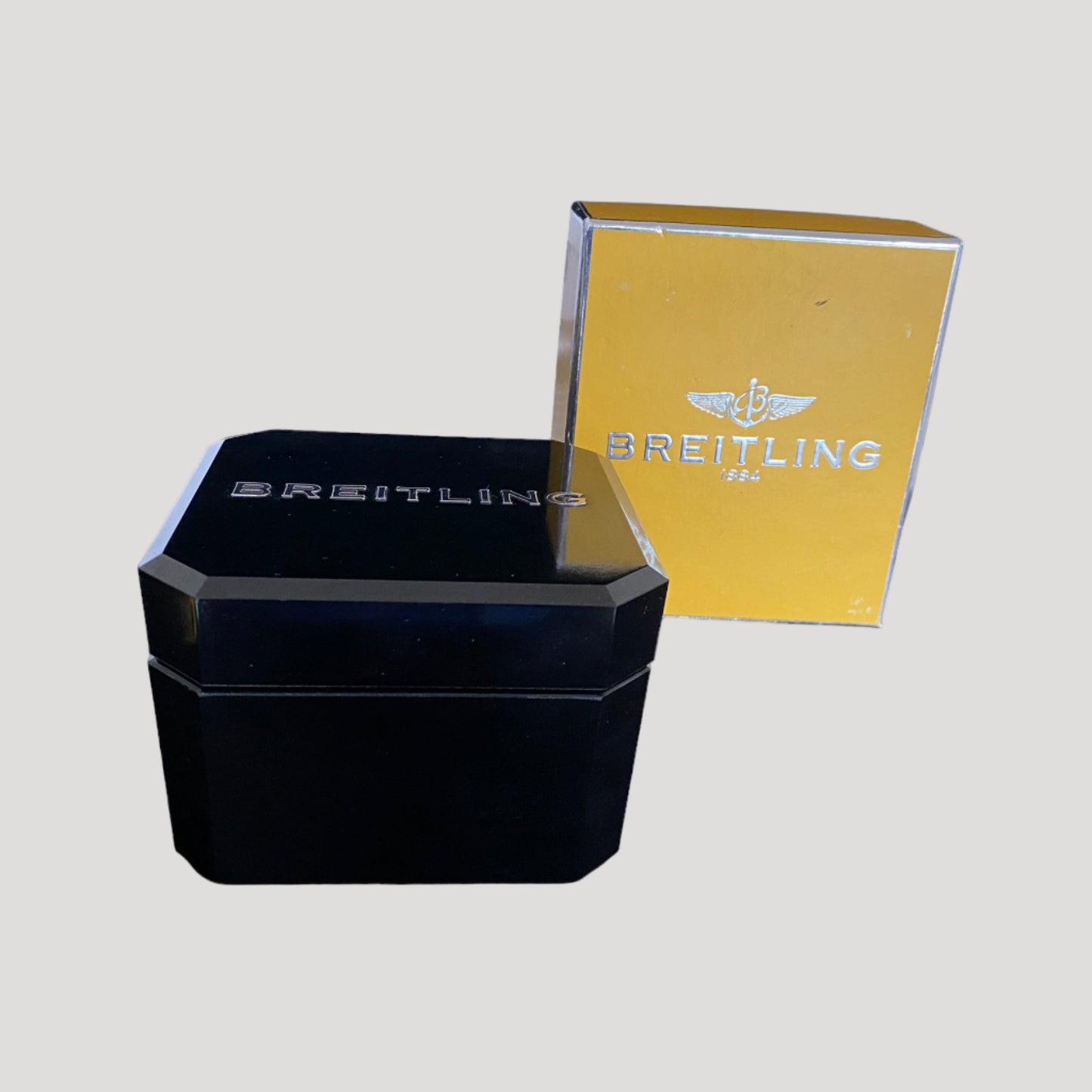 Breitling Rare Bakelite Box/ Boîte/ Schachtel/ Scatola with its outer protection box