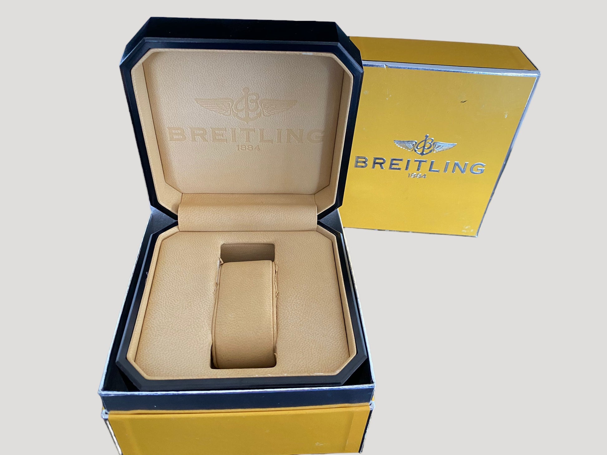 Breitling Rare Bakelite Box/ Boîte/ Schachtel/ Scatola with its outer protection box