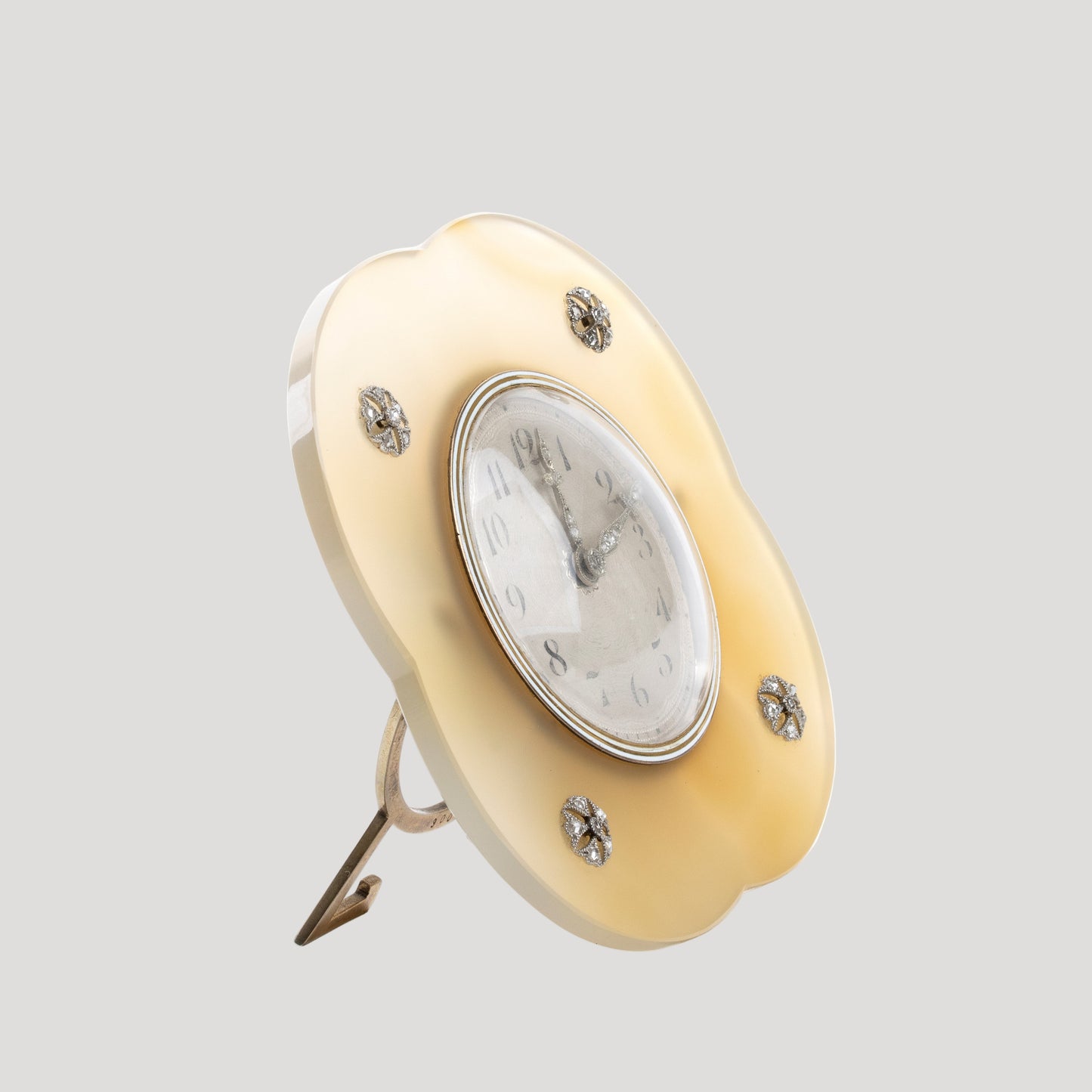 Cartier Art Déco agate and silver table clock / horloge/ tischuhr set with diamonds, 1920'