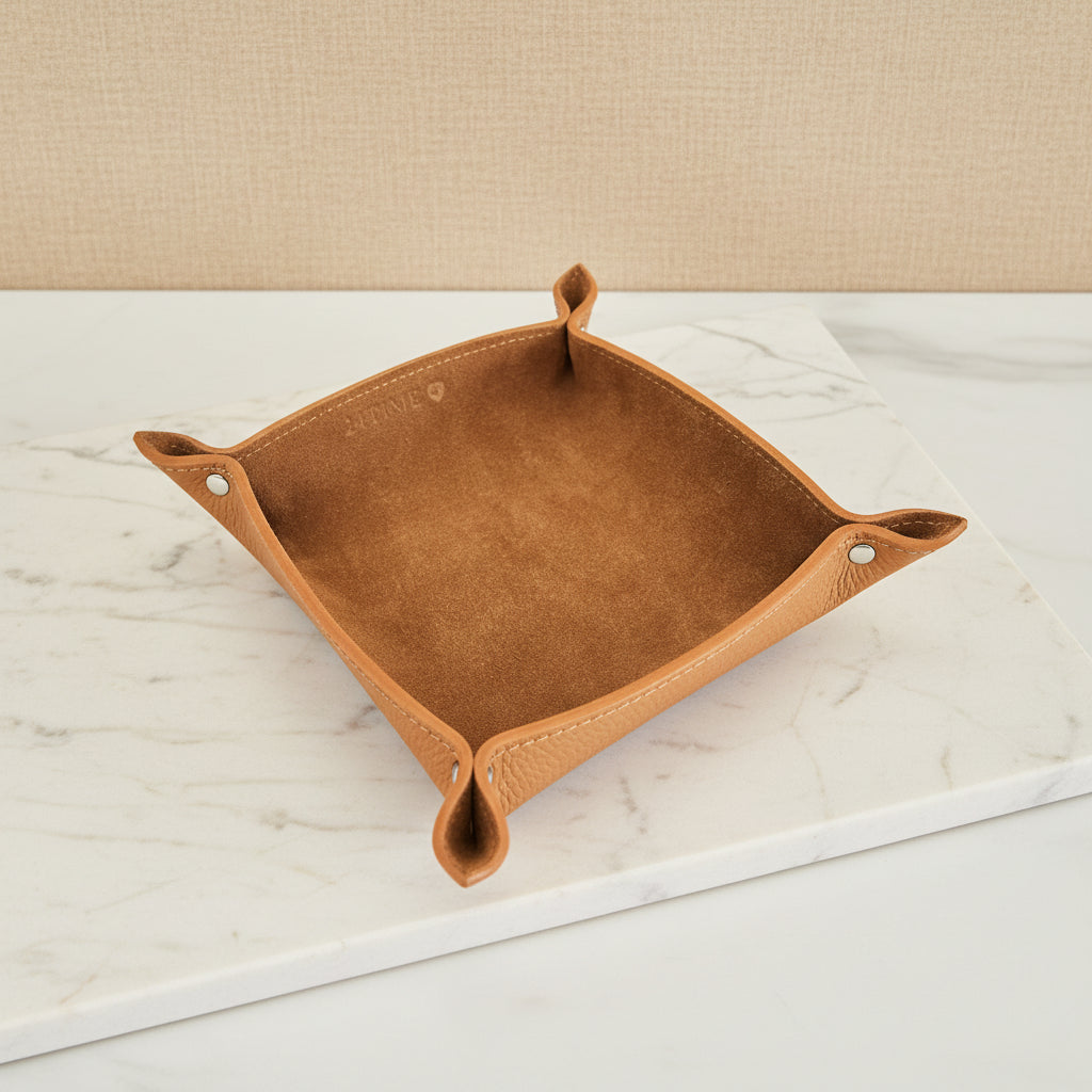 24Time Finest Large Handmade New Vide-poches in brown leather